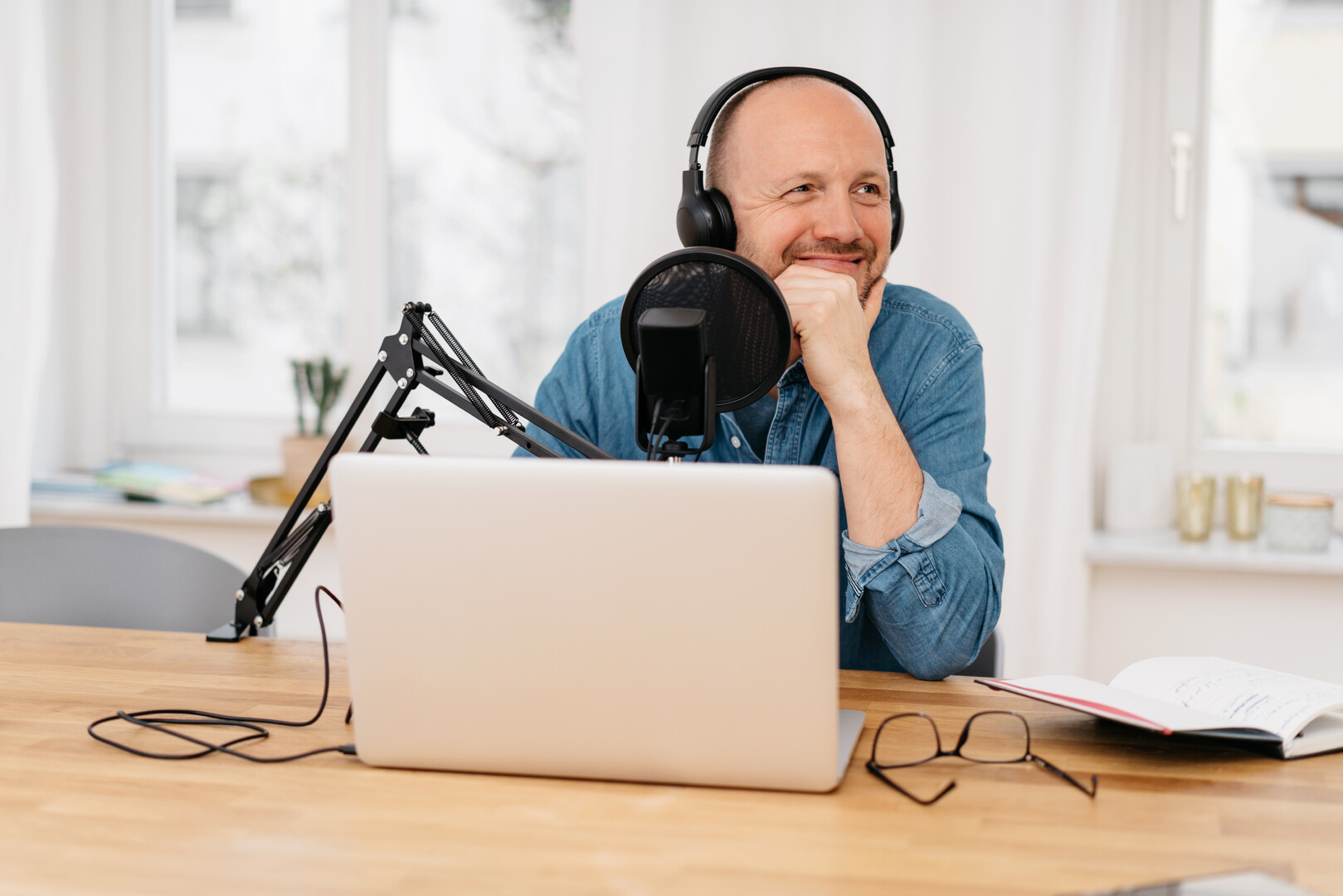 Real-Time Control Over Your Storytelling